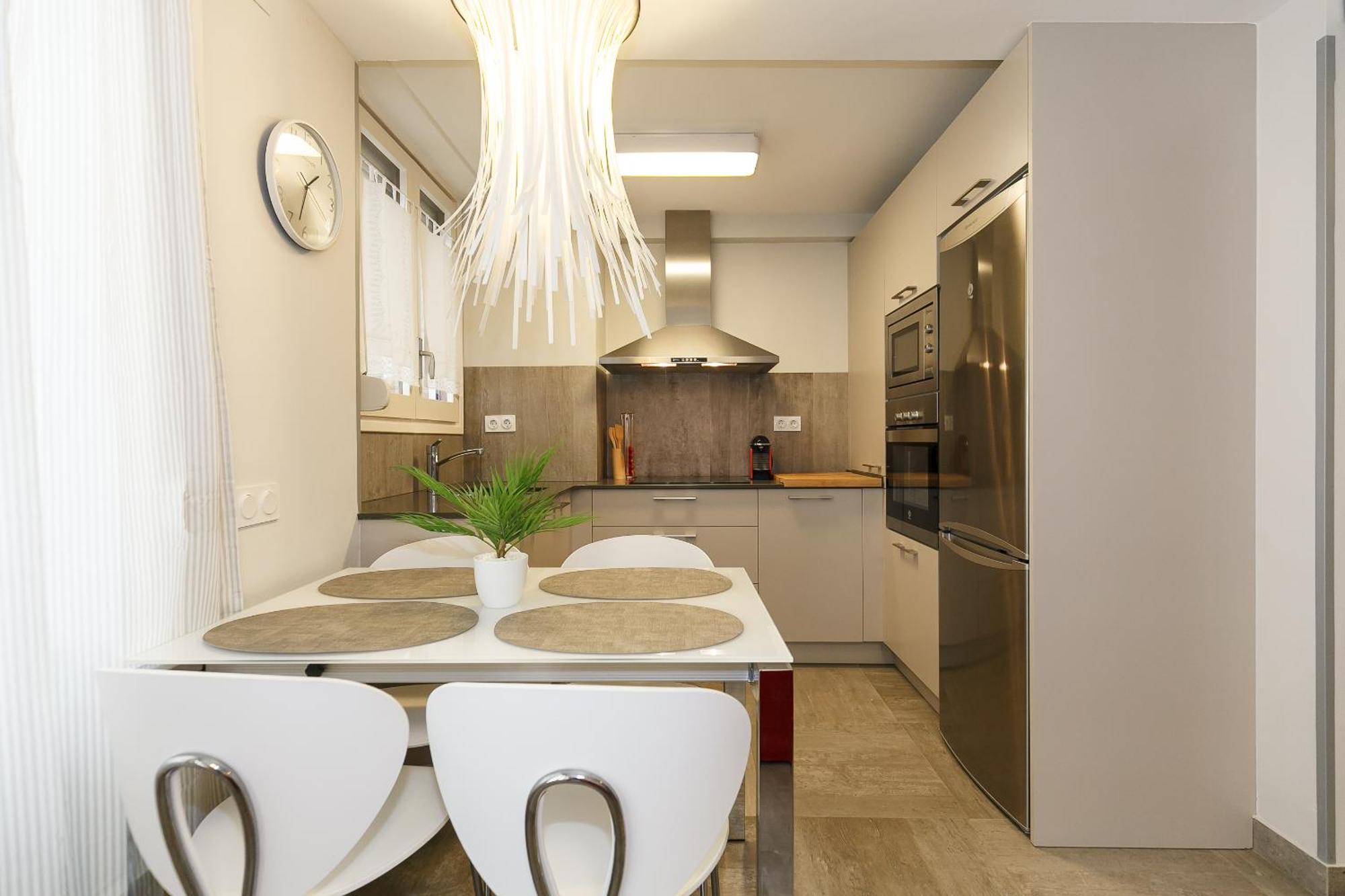 Uhc Alexis Family Apartments 萨洛 客房 照片